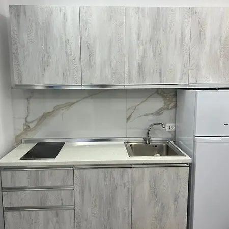 Ujevara Apartment *