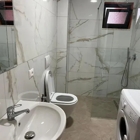 Apartment Ujevara *